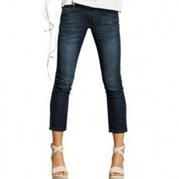 CAbi Dark Wash New Crop Jeans Style #5086 Size 6 - Picture 5 of 7